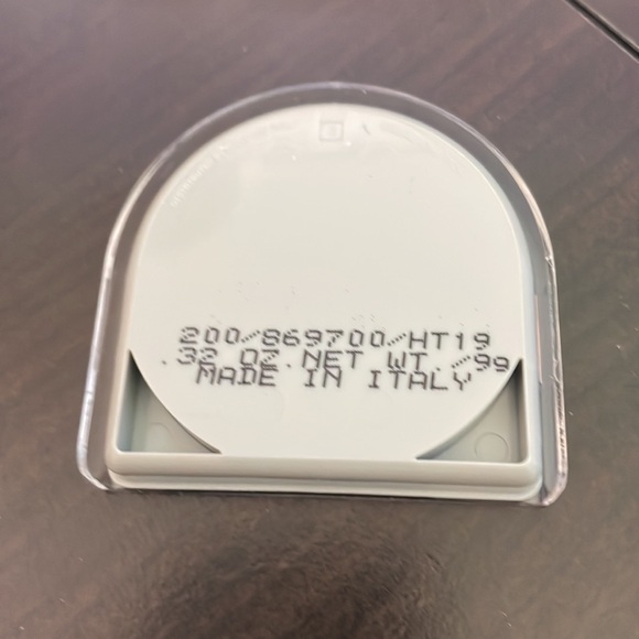 NIB Mary Kay Ivory 200 Dual Coverage Foundation MK - Picture 4 of 5